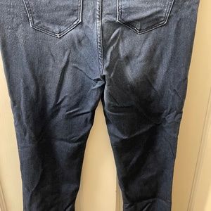 Blue jeans, stretchy, skinny